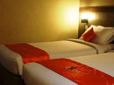 Ekon Hotel Yogyakarta Ngoại thất bức ảnh